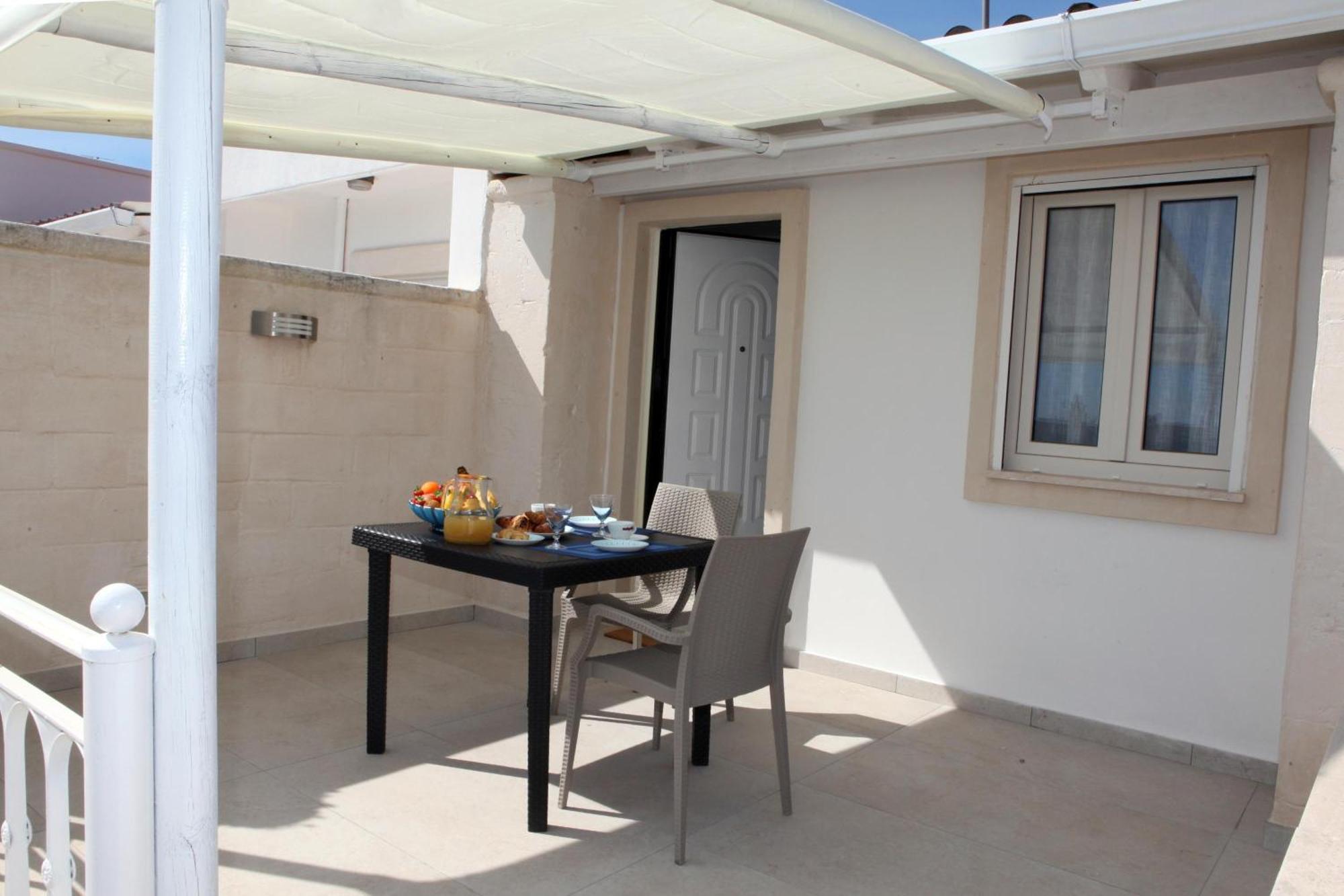 Pino Residence Torre Lapillo Exterior foto